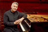 Visiting pianist kicks off Langley music school’s new season