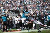 Lawrence throws 3 TD passes as Jaguars rout Patriots and raise more questions about Maye