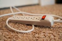 Nearby lightning strike fries prepper's UPS, revealing why surge protectors are disposable