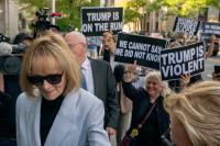 Trump rapes taxpayers to pay for his illegal propaganda ads