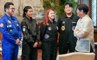 Filipino analog astronauts meet with Marcos