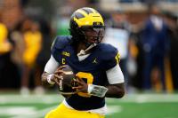 How to watch #18 Michigan vs. #17 Iowa football today on free streams, TV