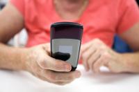 Alabama family's $32 flip-phone bill for 90-year-old mom has them eyeing plans under $10