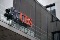 Overseas banks want tie-up with Swiss bank