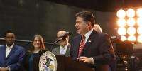 Illinois lawmakers give big boost to movie industry while academics claim the Hollywood giveaway is a bad deal for taxpayers