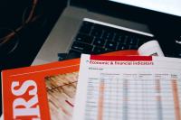 7 Economic Indicators Every Small Business Owner Should Monitor