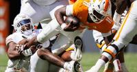 Oklahoma bracing for Texas' elite pass rusher Colin Simmons in Cotton Bowl clash