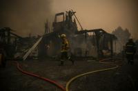 France puts out largest wildfire since 1949