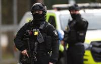 U.K. to release 5 suspects in attack plot at U.S.-used airbase