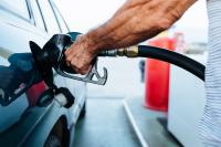 Trump Administration Lowers Automotive Fuel Economy Standards, Boosting Gas-Powered Cars