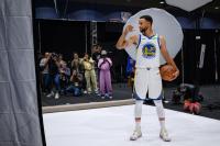 Steph Curry explains why time was right to sign extension, plus more from Warriors media day