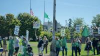 Washington state worker union OKs new contract with no pay hike