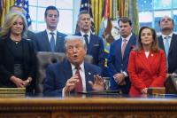 Trump lowers fuel economy standards. Detroit automakers welcome change