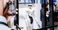 Sharpa Unveils Three Flagship Products: D01 Robot, W02 Dexterous Hand and AE01 Data Glove at IROS 2026