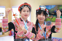 Cross-Strait trade defies political friction