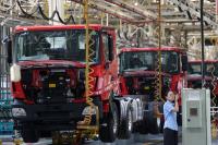 China factories seen rebounding in September as Beijing signals more aid: Reuters poll