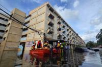 Bangkok flood will drain off ‘in a few days’