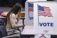 What Happens if Democrats Defeat Trump in the Midterm Elections?