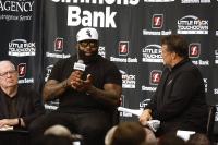 Little Rock Touchdown Club: Ex-Razorback Jason Peters returns to Arkansas following lengthy, productive NFL career