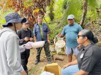 Palau partners work with farmers on fruit fly, pest control