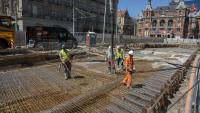 Amsterdam wants simpler rules to get asylum seekers working
