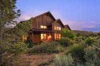 Top 7 Vrbos in Moab, Utah with Spa Features for Rest & Rejuvenation