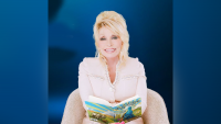 North Carolina celebrates Dolly Parton and her love of literacy with ‘9 to 5’ day