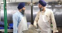 Sikh tradition of ‘langar’ feeding offers unique dining experience