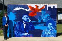 Mural featuring bell hooks, Kentucky history finds home in Hopkinsville