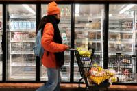 US consumer confidence near 12-1/2-year low amid labor market fears