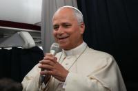 Pope Leo says he’s not in ‘panic mode’ over AI, but warns against ignoring risks