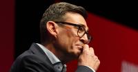 Prime Minister Andy Burnham holds back tears as he speaks of late dad at conference