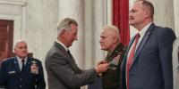 Tuberville presents long-overdue Bronze Stars to Bosnia veterans 30 years after original recommendations