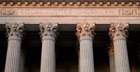 U.S. Supreme Court mulls immigrant detention, gambling, Ten Commandments cases