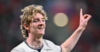 Gordon and Kane fire England to Nations League victory against 10-man Czech Republic