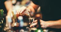 Michigan, Ohio couples raise concerns about mobile bartending company