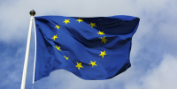 European Union imposes sanctions on 10 Russian officials over Yabloko ban