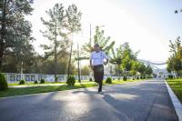67-Year-Old Journalist Marks 35th Anniversary of Turkmenistan’s Independence with a 35-Kilometer Run