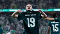Saudi down Iraq to maintain perfect record