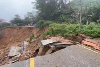 Heavy Rain Causes Landslides and Crop Damage Along Thai-Myanmar Border in Tak Province