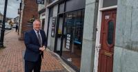 Welsh Conservative leader urges Government to improve access to banking services