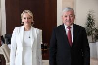 Adylbek Kasymaliev discusses migration issues with Russian Ombudsperson
