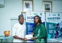 FG equips 70 digital media managers with tablets for grassroots outreach