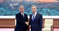 China's top diplomat raises Taiwan with former Japanese Foreign Minister
