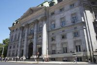 Argentina’s current account balance improves
