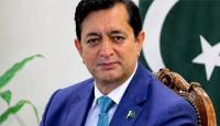 FO confirms 3 Pakistanis die during operation to recover ship hijacked by Somali pirates