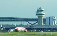 Governments urged to plan airport capacity, slot rules to avert crisis