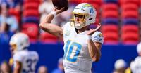 Los Angeles Chargers news: Panic meter reaches new high with Justin Herbert