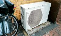 UK homeowner's heat pump quotes range from 2.9 kW to 6 kW, and commenters say one must be wrong