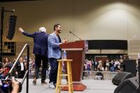 Sanders, El-Sayed vow to improve healthcare work environments if Democrats take back U.S Senate